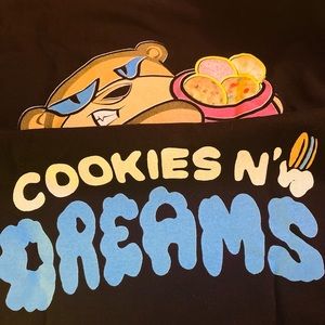 ✨••••Cookies and dreams tee 2xl🍪 NWT